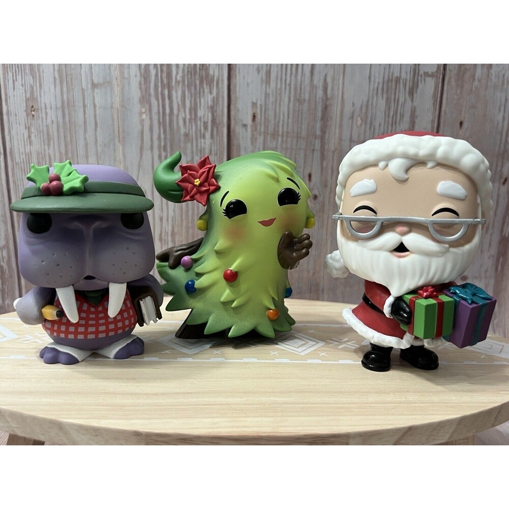 3 Funko Pop Christmas: Peppermint Lane: Santa, Mayor Patty Noble, Tusky Ledger